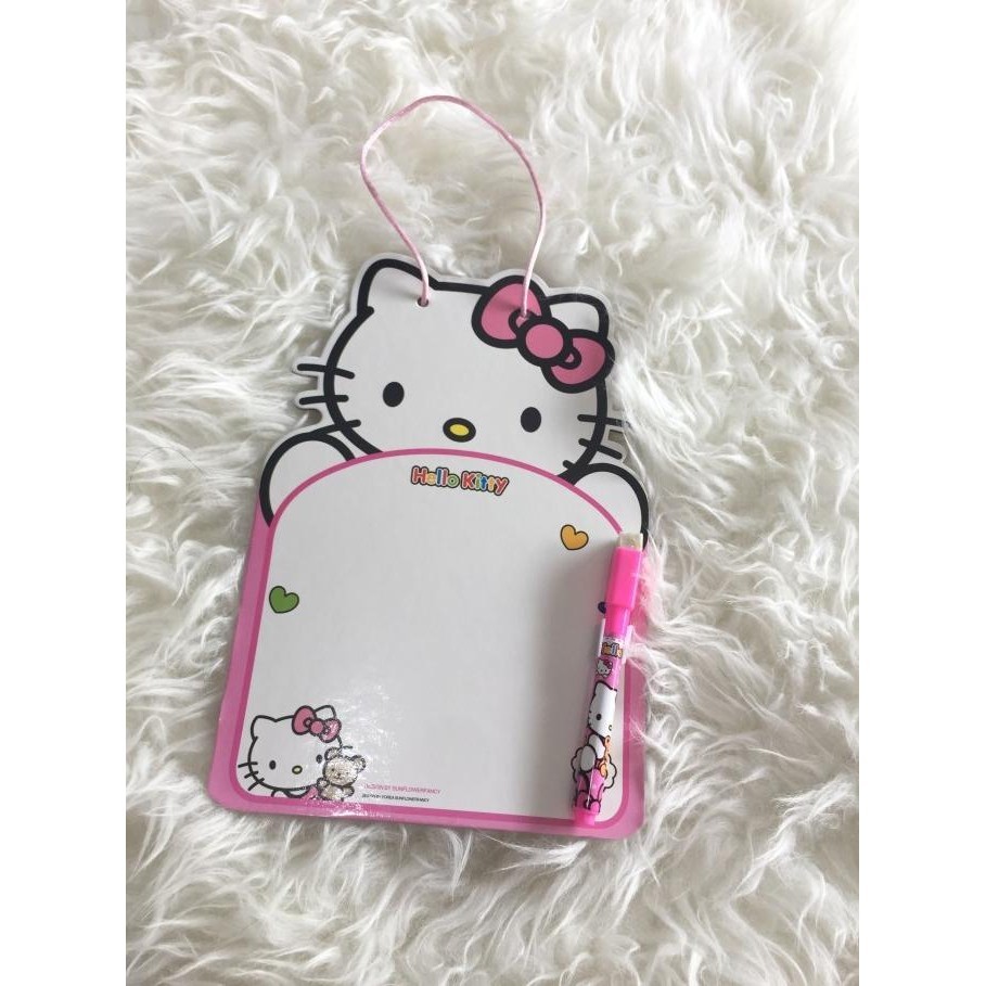 

papan tulis hello kitty