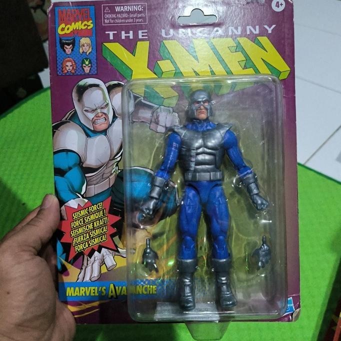 Hasbro. Marvel legends X-men retro card. Avalanche