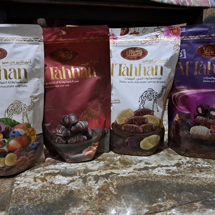 

Ready AL TAHHAN KURMA COKLAT ALMOND DAN MIX (LAPISAN LUAR COKLAT, COKLAT PU