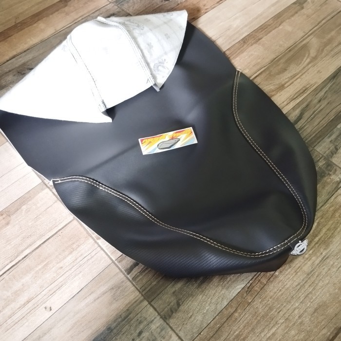 Kulit Jok Motor Mbtech Carerra Vario 110/125/150