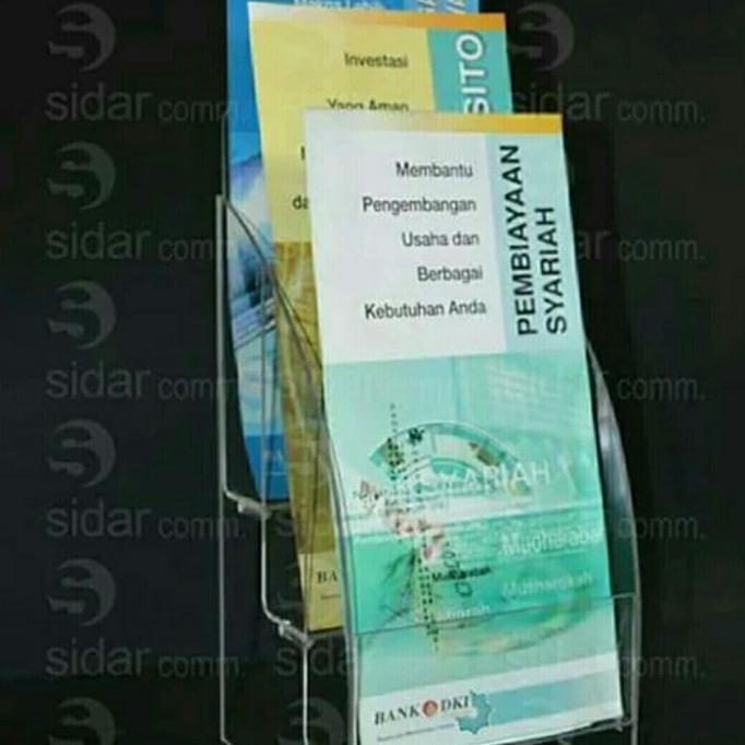 

Tempat brosur 3 susun akrilik