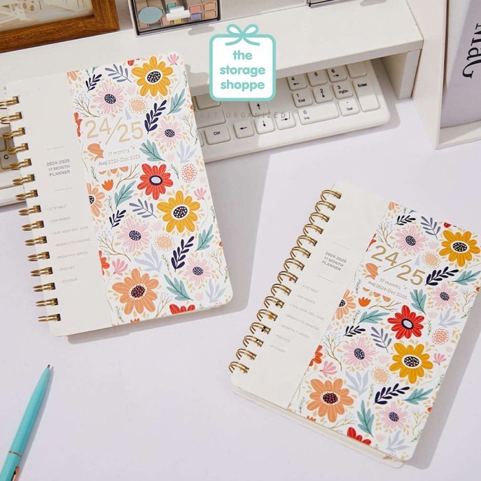 

17 Month Planner / Personal Journal / Agenda / Diary