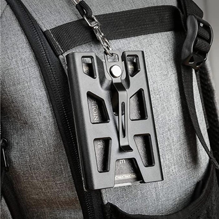 

Ane Zayex Lanyard Id Card Holder Clip Metal Untuk Uang Dan Muat 4 Kartu