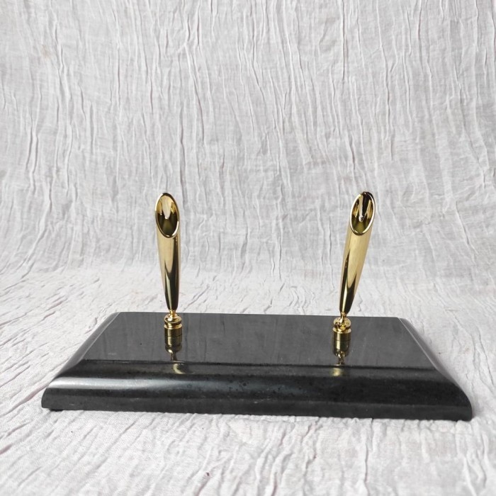 

Arom Marble Pena Holder Tempat Pulpen Bollpoint Persegi Panjang Hitam