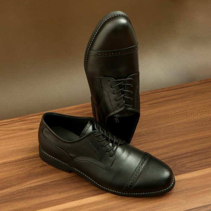 Sepatu Pantofel Pria Boston Footwear Kulit Asli Model Hadley