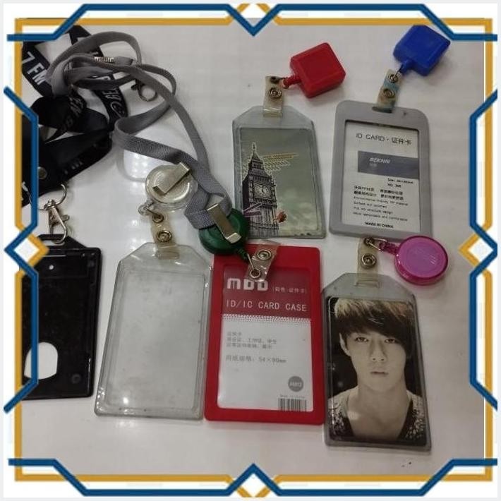 

[JWS] ID CARD CASE FRAME NAME TAG HOLDER PLASTIK