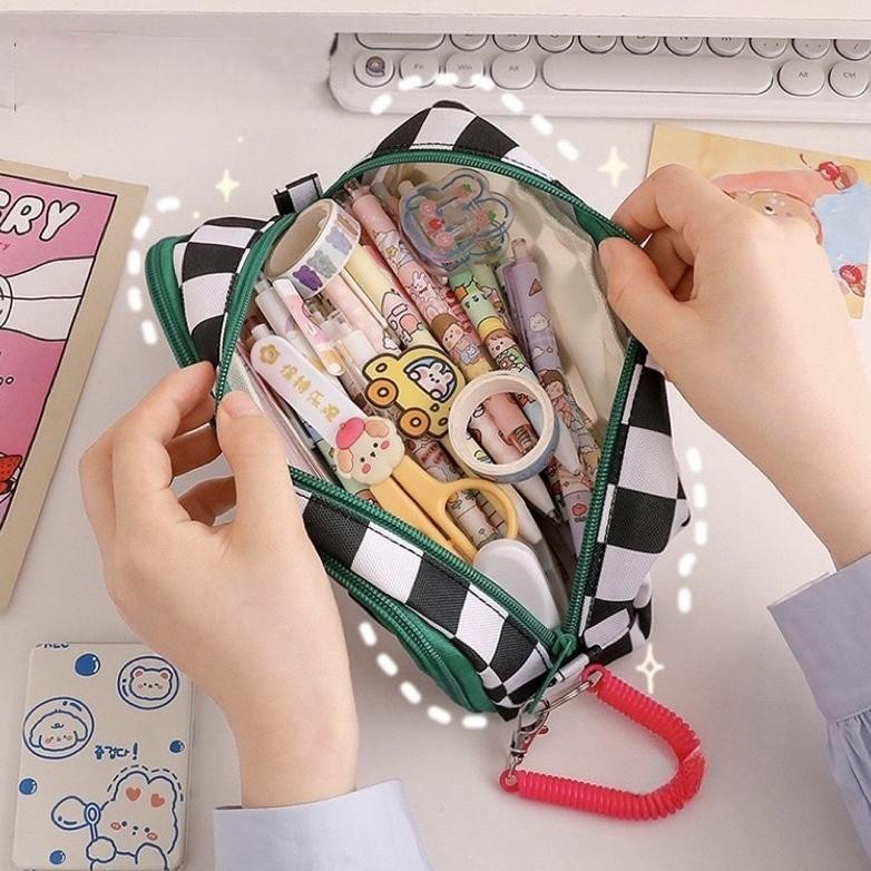 

wwr-76 Kotak pensil anak korea lucu motif pola kotak kotak kapasitas besarTas kotak-kotak/tempat pensil anak kapasitas besarTempat pensil anak portabel bergaya lucu Sale