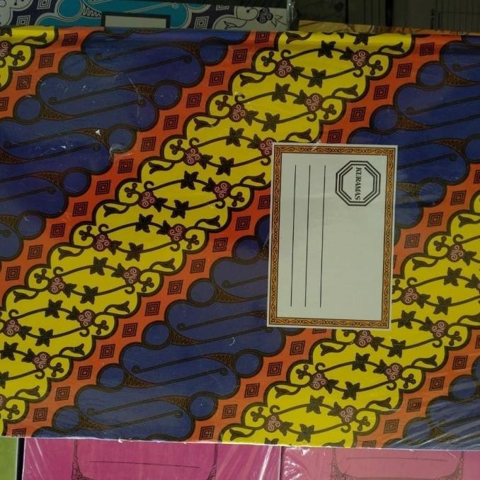 

Buku Folio 100 Kuramas / Ria