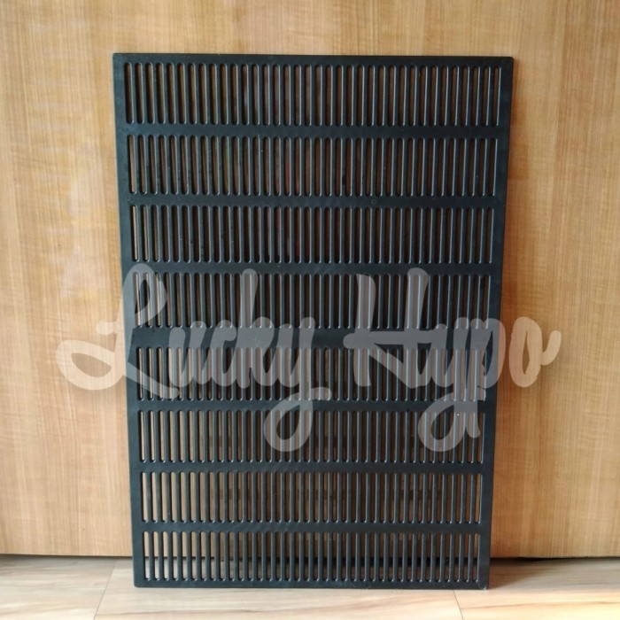 

Alas Kandang Anjing Kucing - Tatakan Palet Kandang Uk 61x89cm