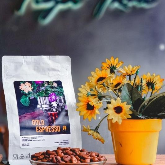 

Gold Espresso / 70% Arabica 30% Robusta Kopi Susu Blend 1 Kg