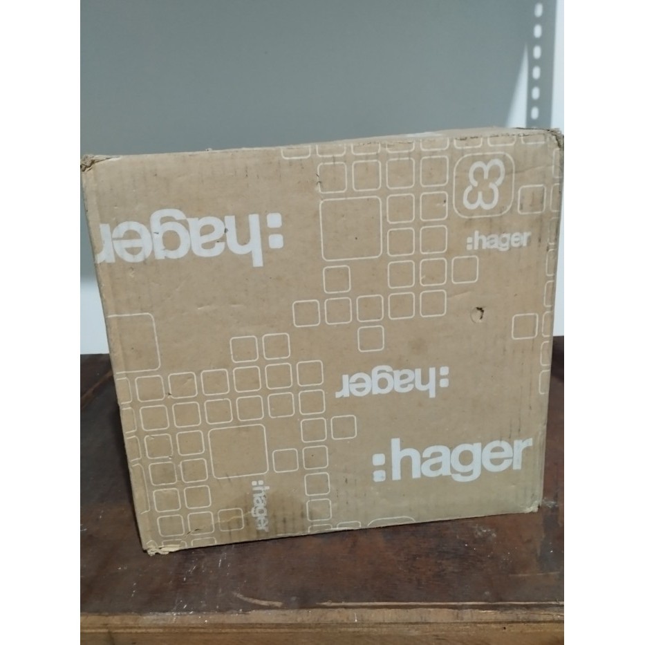 Box mcb 8 group Hager 25 cm