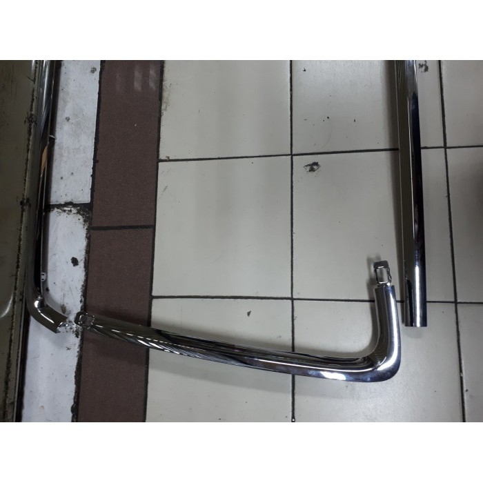 Garnish Grill Bemper Crum Kiri Kanan Mitsubishi Outlander 2012 Gratis Ongkir