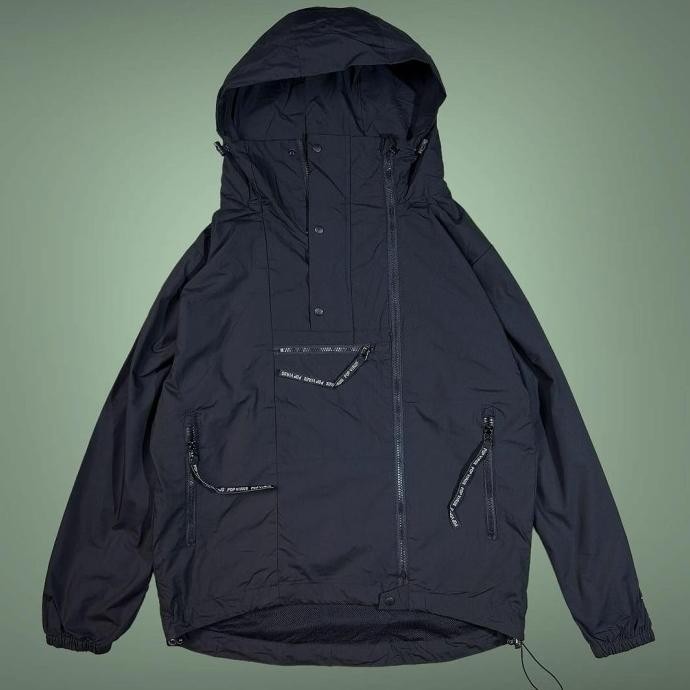 HOSHINO GEN DOM POP VIRUS JACKET WATERPROOF (SZ.L)