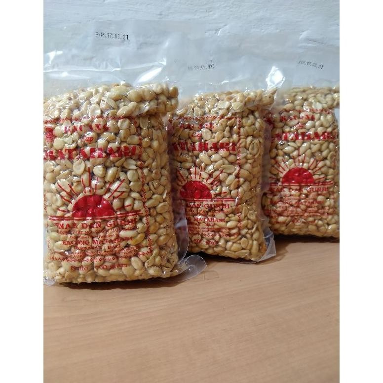 

gj-46 KACANG BALI MATAHARI 500 GRAM Premium