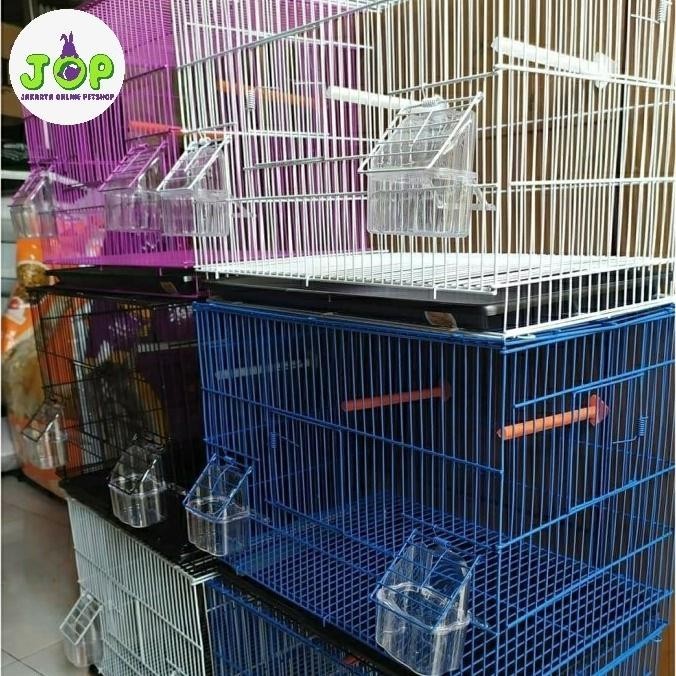 Kandang Burung Octagon Warna
