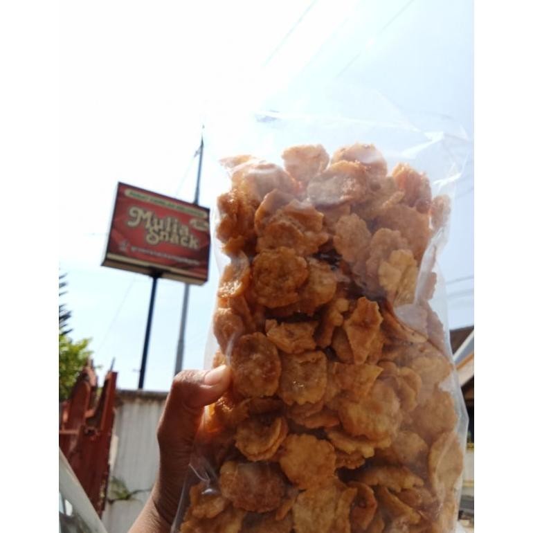 

et-98 emping mlinjo pedas manis daun jeruk/ emping mlinjo THAILAND 500 gr Berkualitas