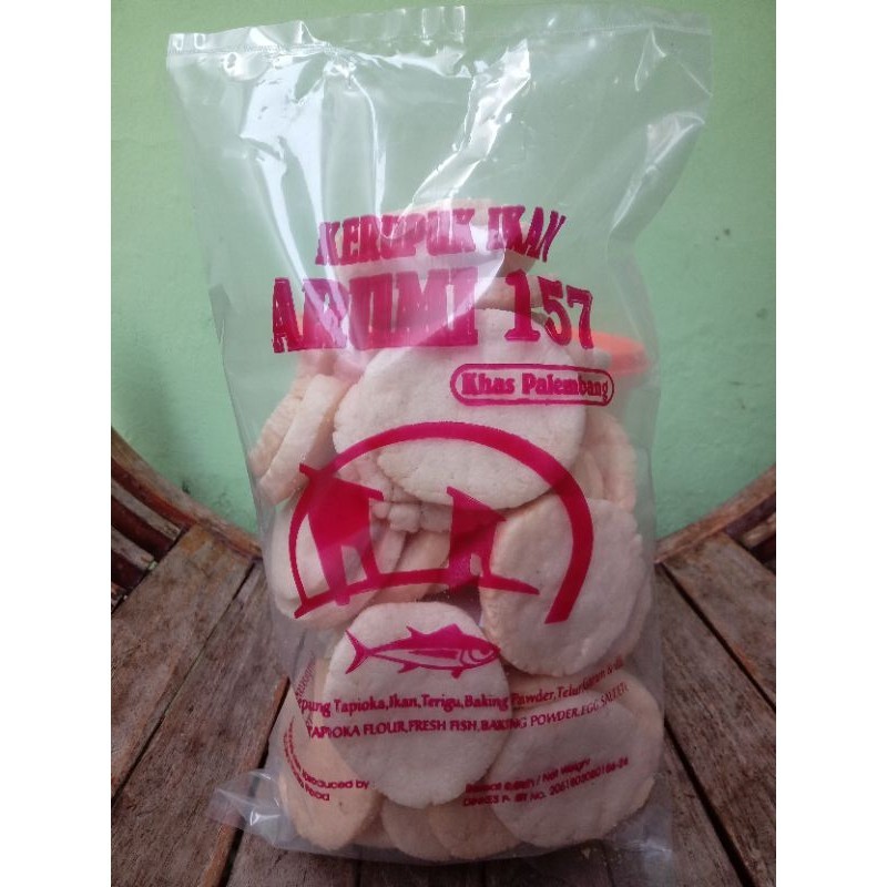 

KERUPUK IKAN ARUMI 157 KHAS PALEMBANG 200GR ASLI PALEMBANG