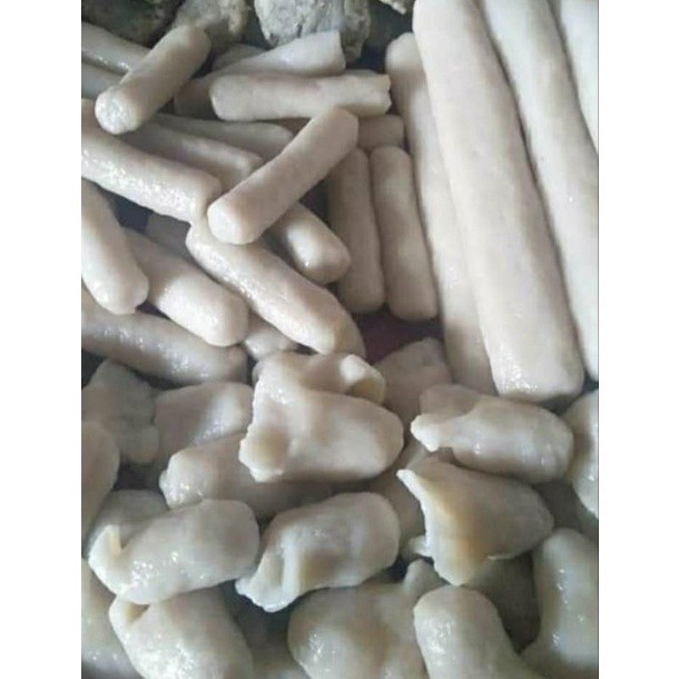 

( COD) PAKET PEMPEK 80PCX/PEMPEK IKAN ASLI/PEMPEK KHAS PALEMBANG ASLI / FREE CUKA KENTAL ASLI