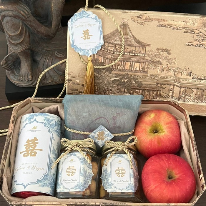 

TERMURAH Box Sangjit Teapai Goodie Bag - Gold Chinoiserie Edition