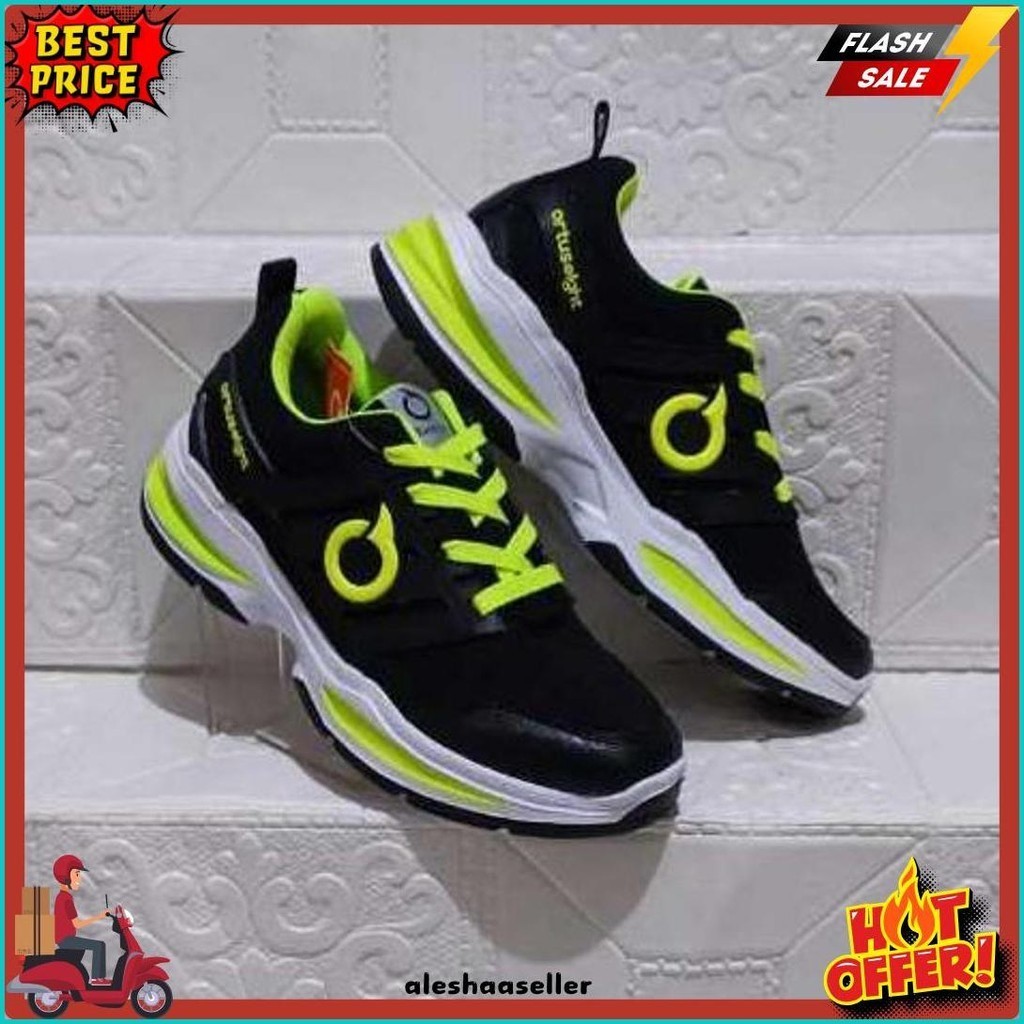 Sepatu Sekolah Hitam Putih Hitam Polos Sepatu Sneakers Anak Dan Remaja Dewasa Pria Dan Wanita Ringan