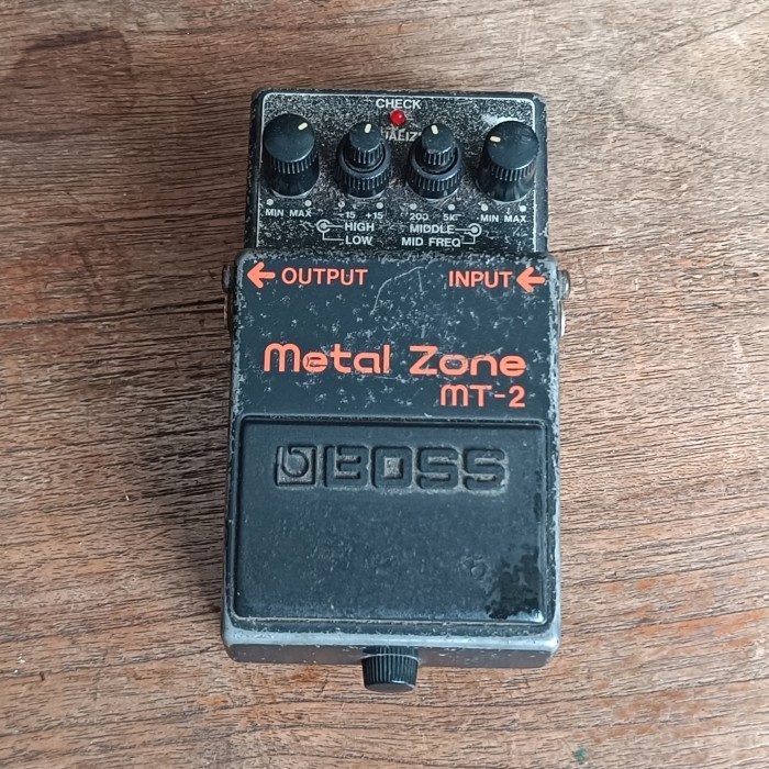 Ready Stok - Efek Gitar Distorsi Boss Metal Zone Taiwan