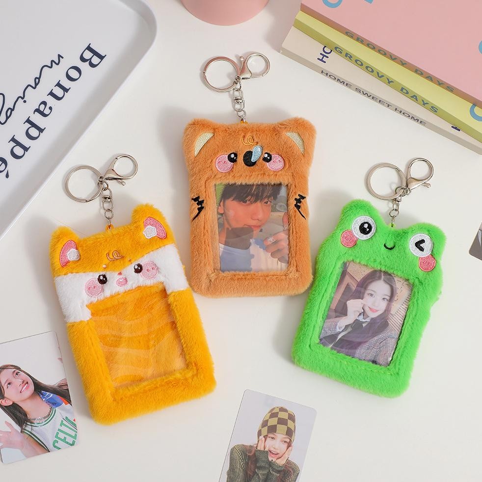 

gd-12 Photocard Holder Keychain Gantungan PC Card Holder Boneka Bulu Kpop Original