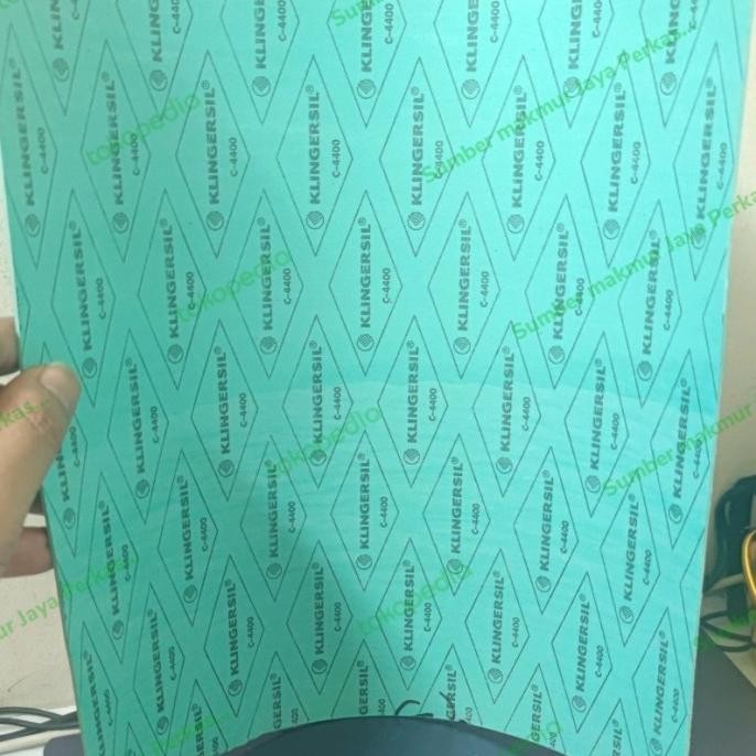 

Packing Klingersil C-4400 Tebal 0,5Mm X 50Cm X 50Cm ( Original )