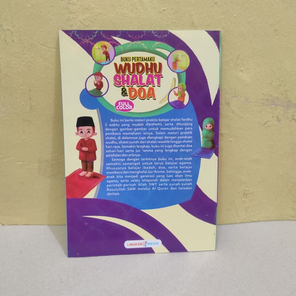 

Buku Anak Pertamaku Wudhu Shalat dan Doa Disertai Juz Amma Full Color
