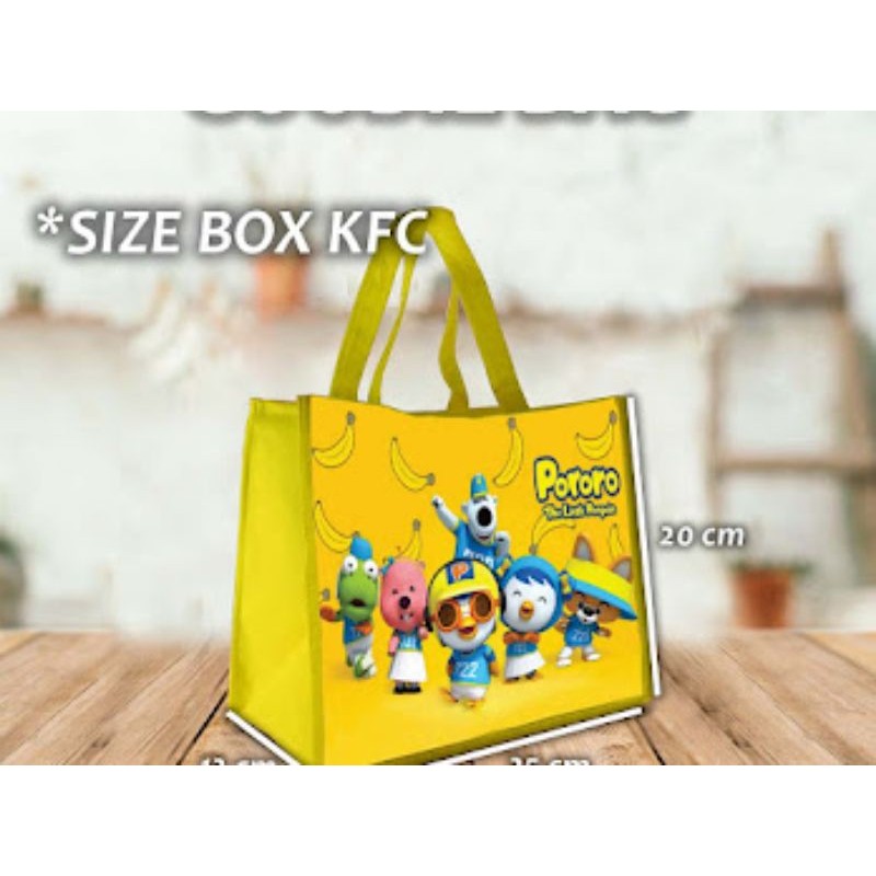 

TAS GOODIEBAG PORORO TAS GOODIE BAG SERBA GUNA TAS TASYAKURAN TAS ULANG TAHUN ANAK(ULTAH) TAS KADO SUNATAN AQIQAH TAS BELANJA TAS TEMPAT MAKAN ANAK TAS SERBA GUNA