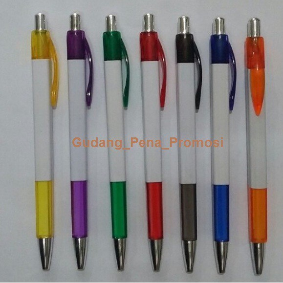 

BERAGAM PULPEN PROMOSI KOTAK / PEN PROMOSI CARINEX - DG40 CE1