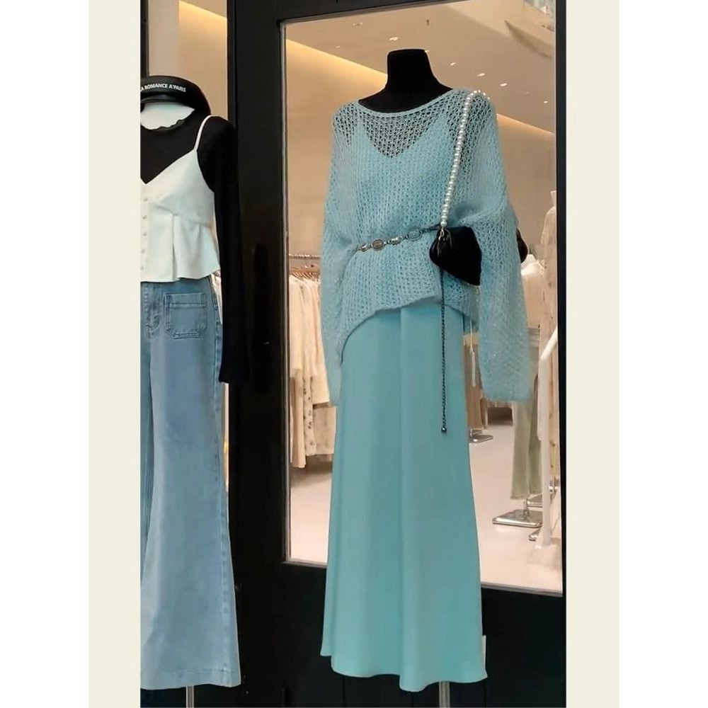 Blus Rajut Angin Malas Baru Hijau Mint+Gaun Suspender