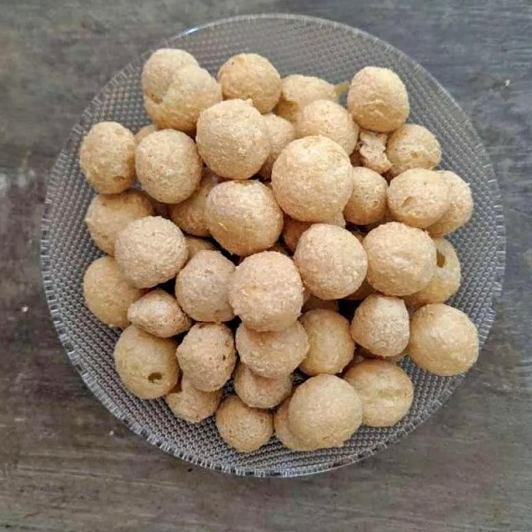 

tahu bulat tahu kering tahu bulat kering kripik tahu bulat berat besih 150 gram