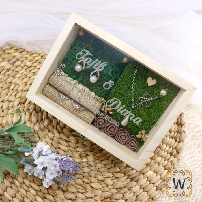 Kotak Kayu Perhiasan Untuk Tempat Mahar Seserahan Tutup Akrilik