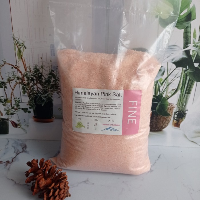 

Himalayan Pink Salt 1 Kg - Adelineez