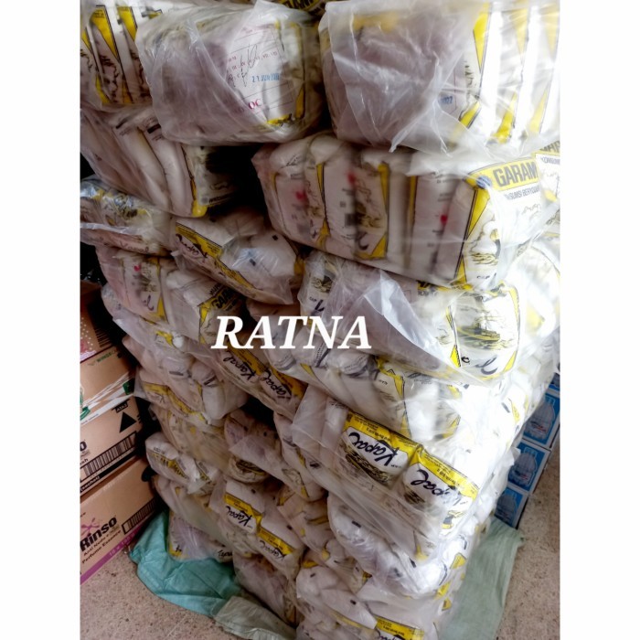 

Garam Dapur Cap Kapal 500Gram 1 Bal - Adelineez