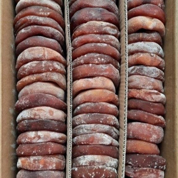 

Buah Kesemak Kering / Dried Persimmon Saipia Manisan Kesemek / Sai Pia