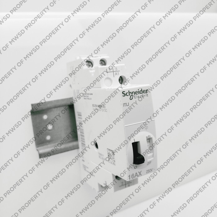 SCHNEIDER  RELAY IMPULS ITL 16A 1NO 1NC 24VAC 12VDC A9C30115
