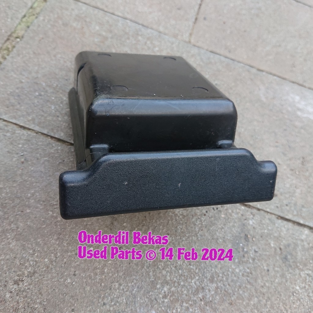 asbak dashboard honda maestro sm4