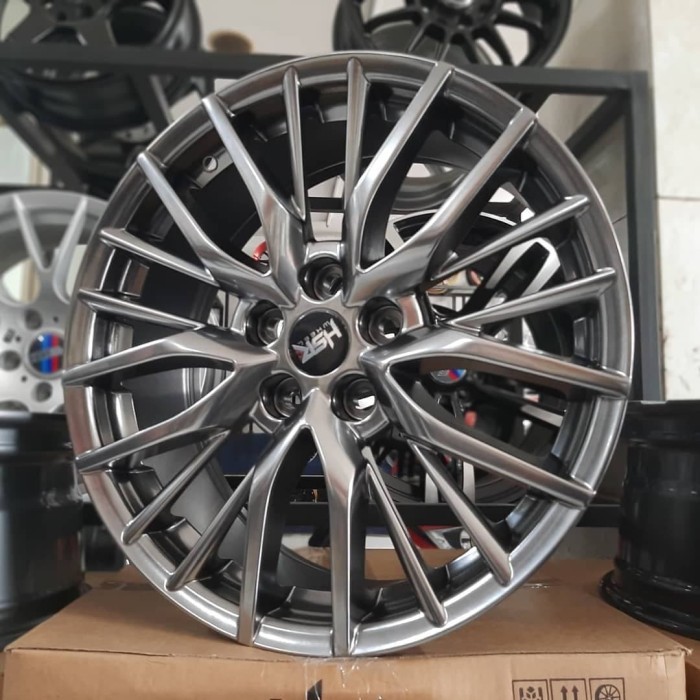 Velg Mobil Inova Ring18 PACMAN HSR Pcd H5X114,3