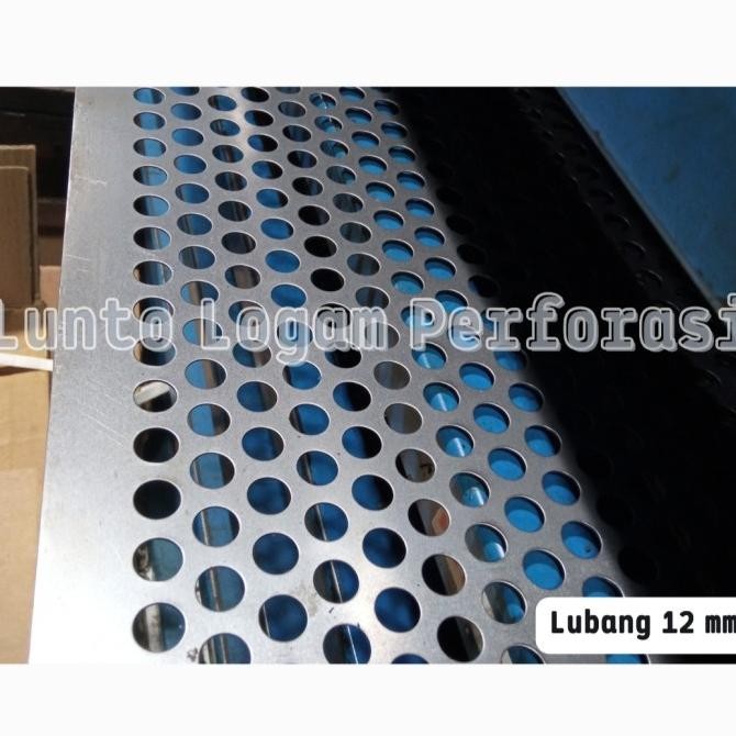 Plat Lubang Besi 0.8 Mm 1.2 X 2.4 Mtr Lubang 12 Mm Perforasi | Material