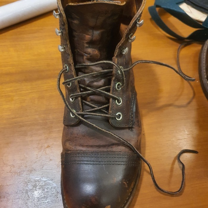 REDWING 8115 IRON RANGER