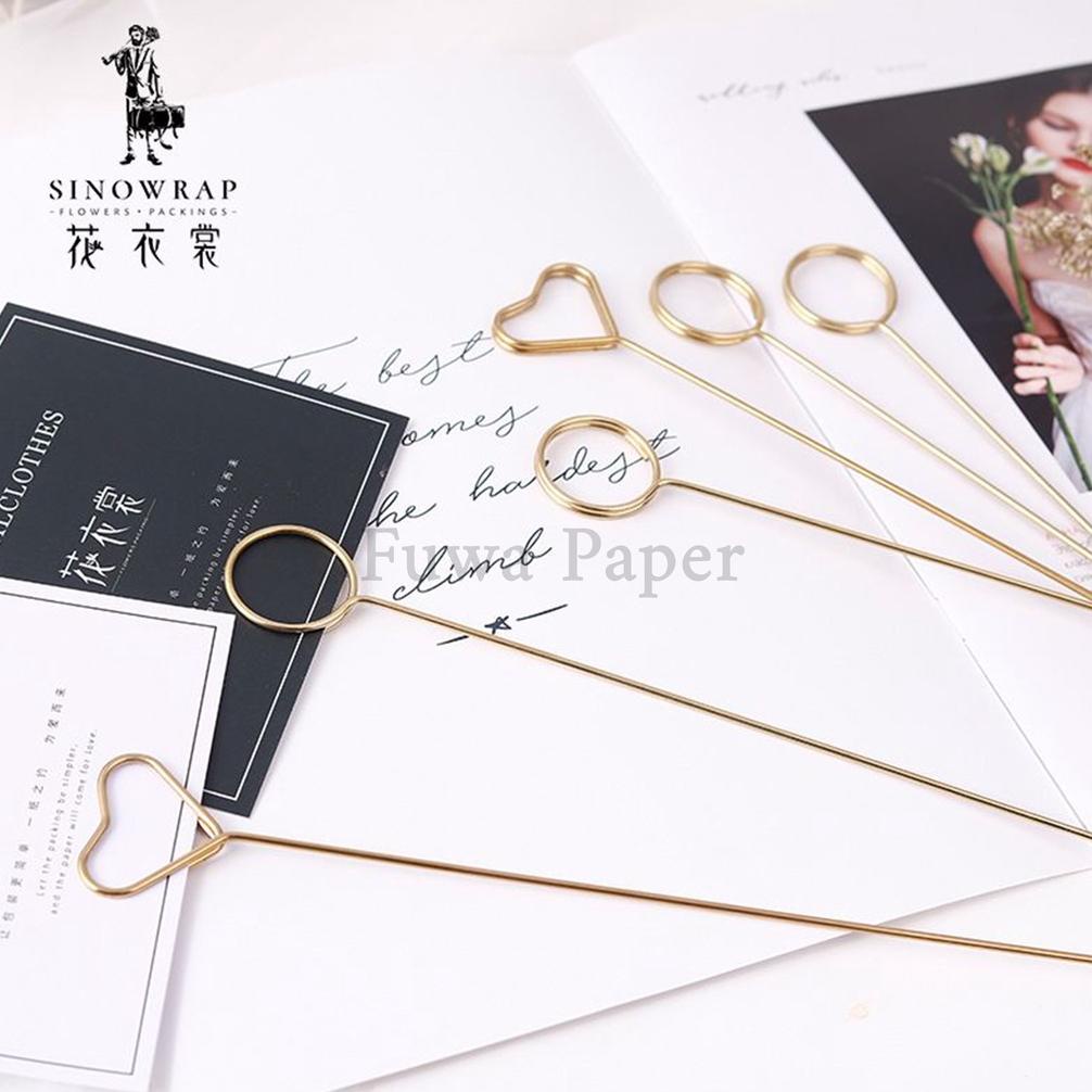 

Trending Gold Stick Card Holder Import & Premium/ Stik Kartu Ucapan/ Stik Wrap Bentuk