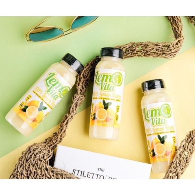 

Paket 1 Liter Sari Lemon Lemovita 250 ml Jus Organik Botol