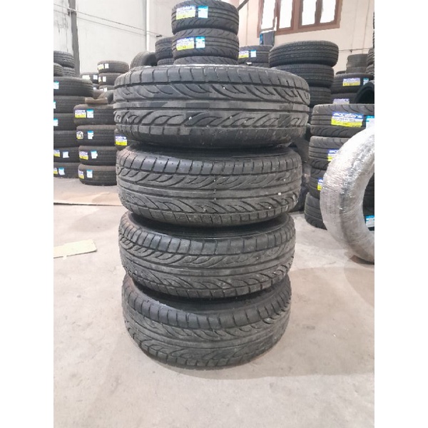 velg mobil bekas ring 15x7/8 lubang 4x100/114 pls ban 185/60/15 avanza,xenia