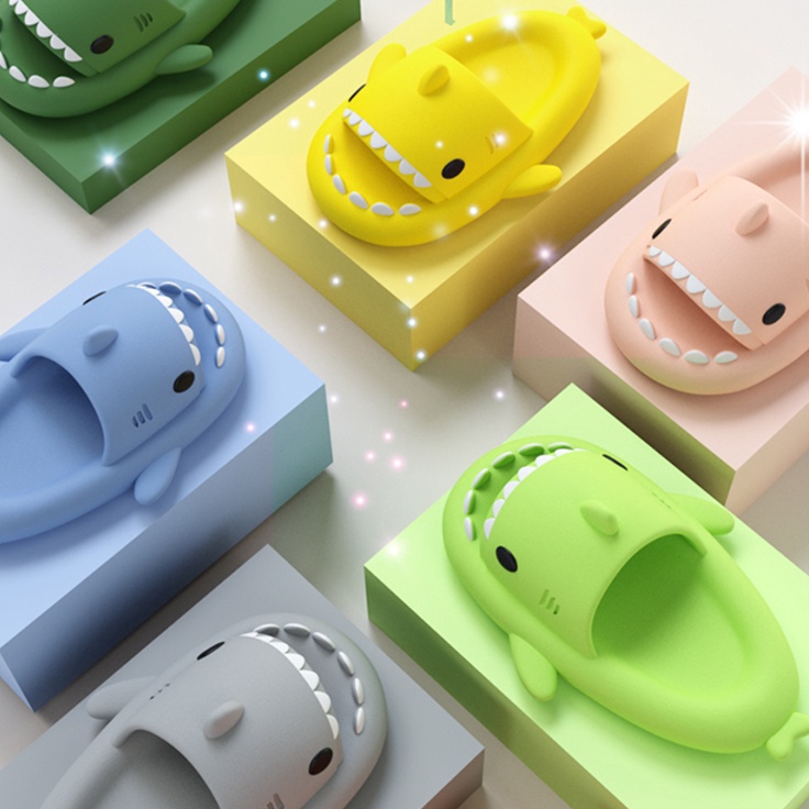 DNJN7866  Komin Sandal Hiu Anak Laki Laki Sandal Baby Shark Cartoon Sandal Lucu Sendal Anak Perempua