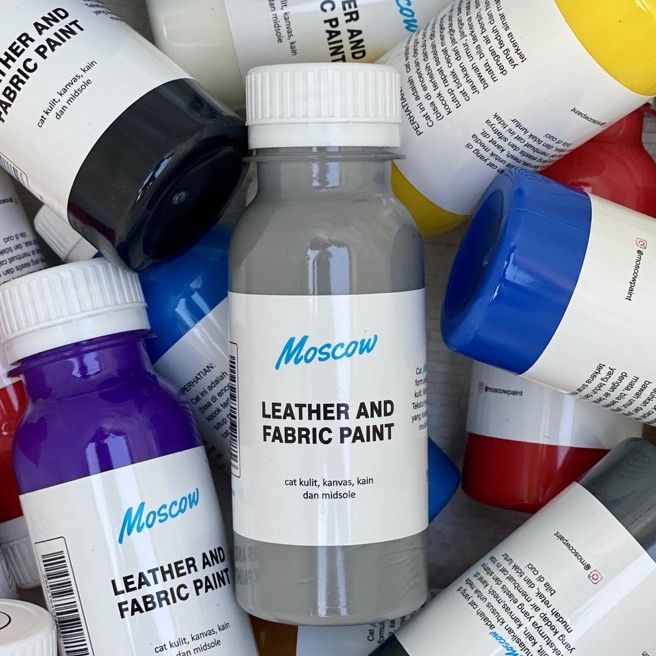 

(XR-✪K☑) Cat Sepatu Moscow Leather and Fabric 100 ML / viiral.!!