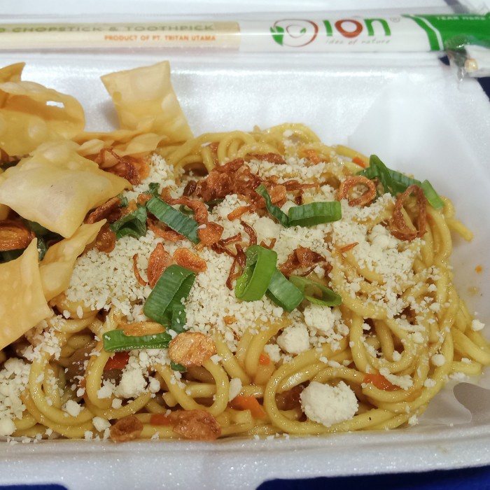 

mie level pedas 50 porsi