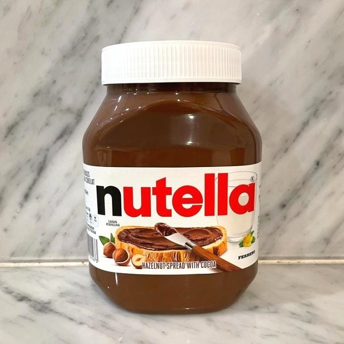 

Nutella Chocolate Hazelnut Spread