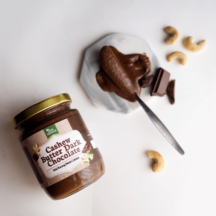 

Tree Natura Cashew Butter Dark Chocolate 225 gr (Selai Kacang Mede)