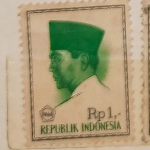 

Bestseller Perangko Soekarno Langka 3Pcs